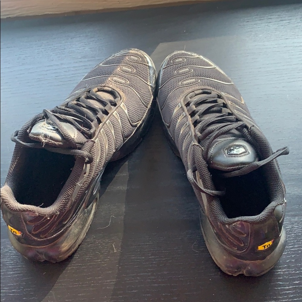 nike air maxes